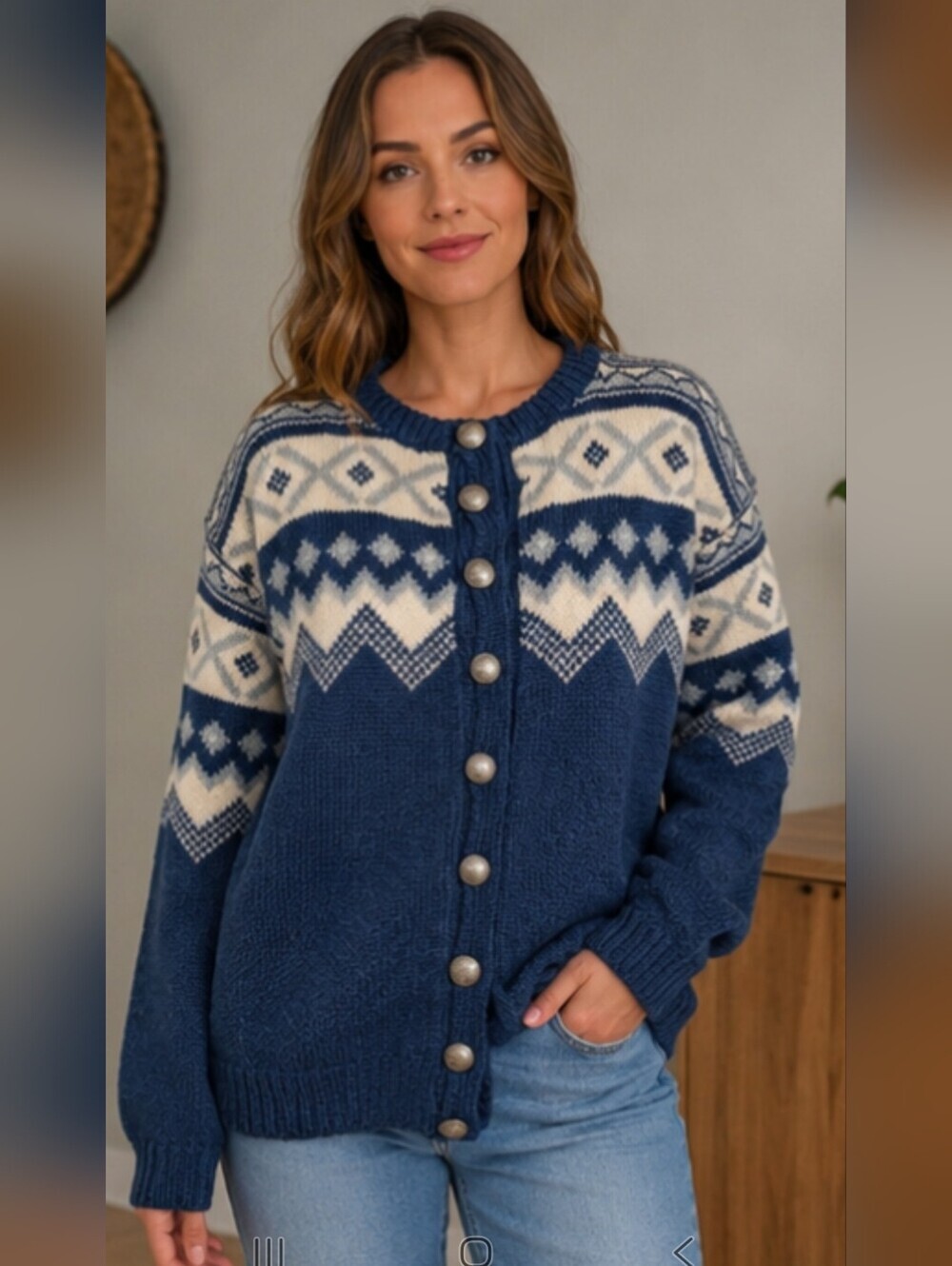 Vintage Norwegian Hand Knit Fair Isle Wool Cardigan. Navy/white. Size Medium